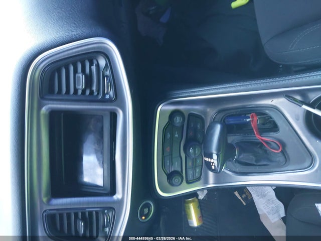 Dodge Challenger Sxt 2018 2C3CDZAG5JH172429 Image 11