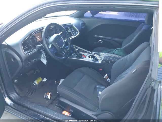 Dodge Challenger Sxt 2018 2C3CDZAG5JH172429 Image 18