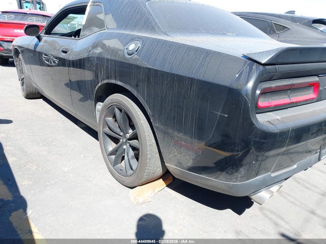 Dodge Challenger Sxt 2018 2C3CDZAG5JH172429 Image 3