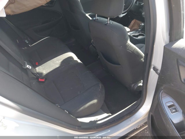 1G1ZE5ST0GF330945 Chevrolet MALIBU 1LT