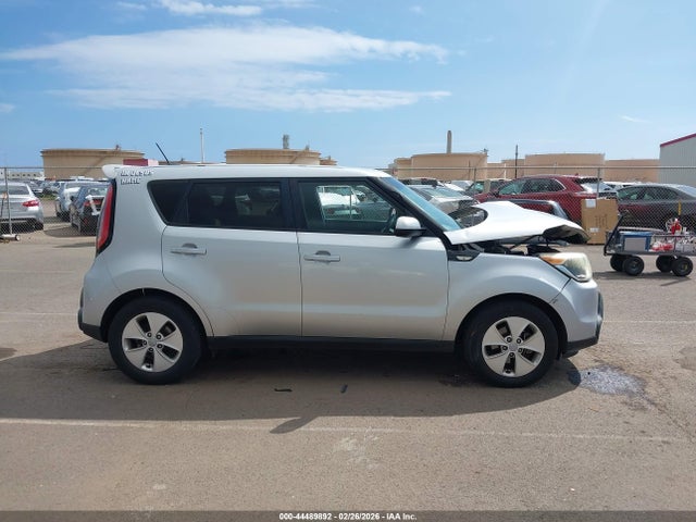 KIA Soul 2014 KNDJN2A26E7702937 Image 14