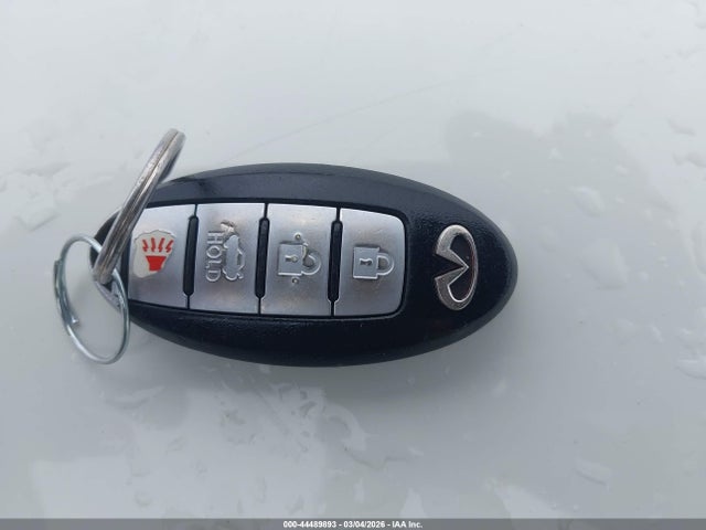 Продажа на аукционе авто 2015 Infiniti Q50 Premium, vin: JN1BV7AR2FM421660, номер лота: 44489893