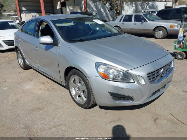 Продаж на аукціоні авто 2013 Volvo S60 T5/t5 Platinum/t5 Premier/t5 Premier Plus, vin: YV1612FS9D1231260, номер лоту: 44489910