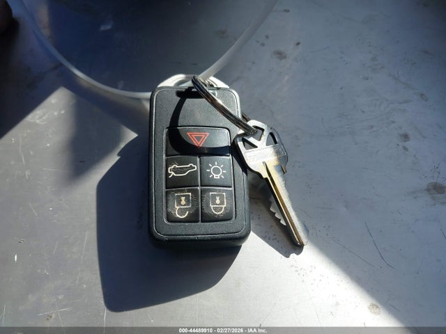 Продаж на аукціоні авто 2013 Volvo S60 T5/t5 Platinum/t5 Premier/t5 Premier Plus, vin: YV1612FS9D1231260, номер лоту: 44489910