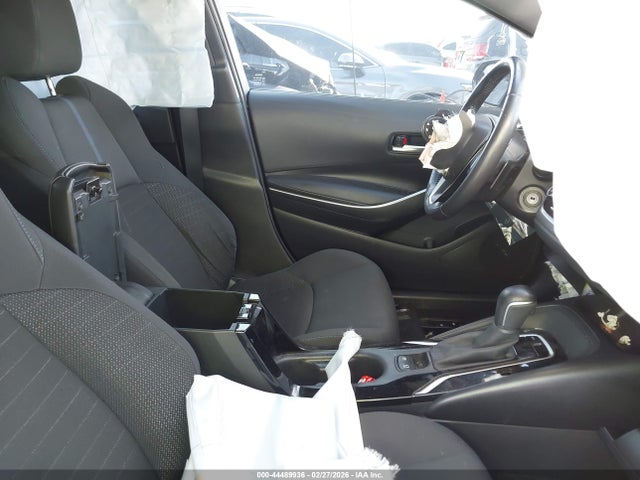 JTDS4RCE8LJ004112 Toyota COROLLA SE
