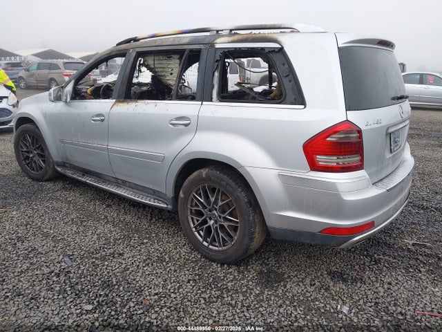 2011 MERCEDES-BENZ GL 450 4JGBF7BE3BA717297 Photo 2