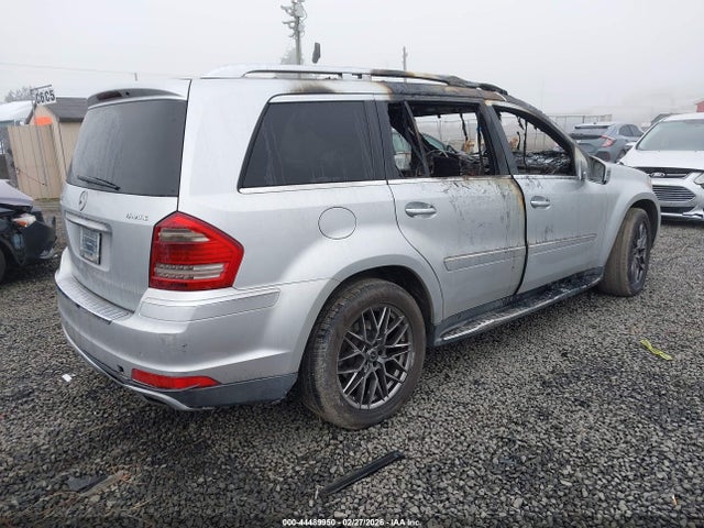2011 MERCEDES-BENZ GL 450 4JGBF7BE3BA717297 Photo 3