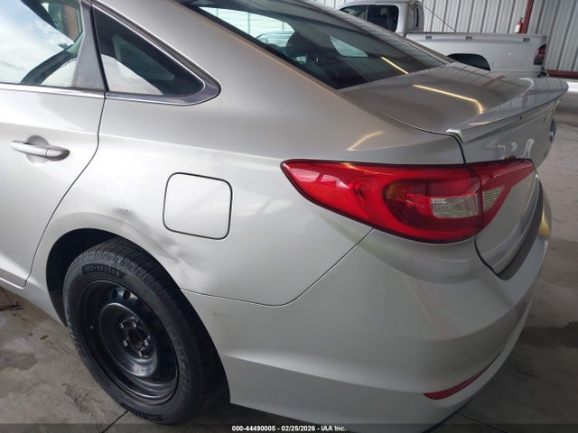 2017 HYUNDAI SONATA 5NPE24AF3HH514918 Photo 5