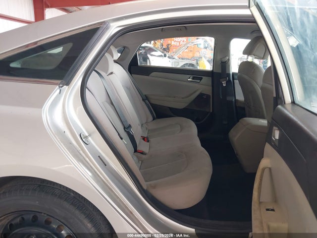 2017 HYUNDAI SONATA 5NPE24AF3HH514918 Photo 7