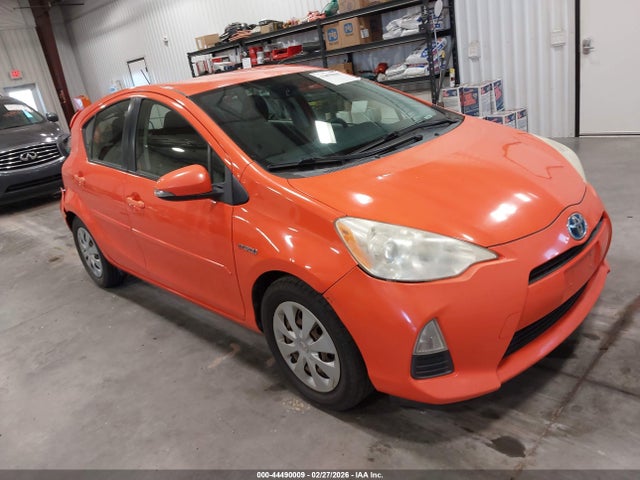 2013 TOYOTA PRIUS C JTDKDTB32D1041820