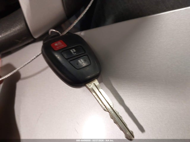 2013 TOYOTA PRIUS C JTDKDTB32D1041820 Photo 10
