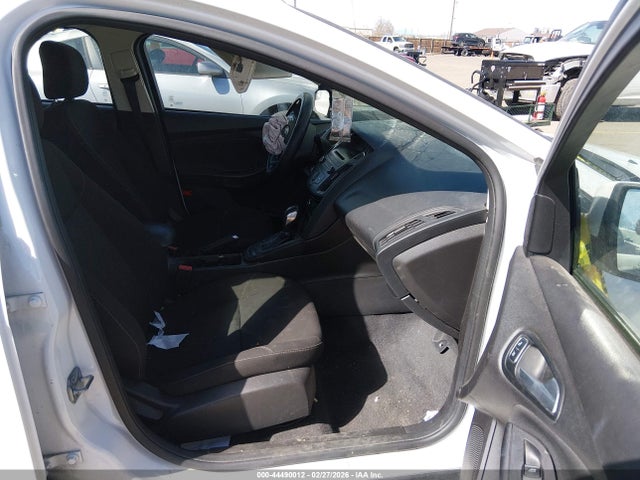 1FADP3K24HL224904 Ford FOCUS SE
