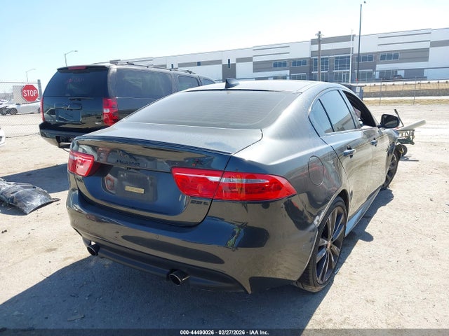 2017 JAGUAR XE SAJAF4BV7HA970759 Photo 3