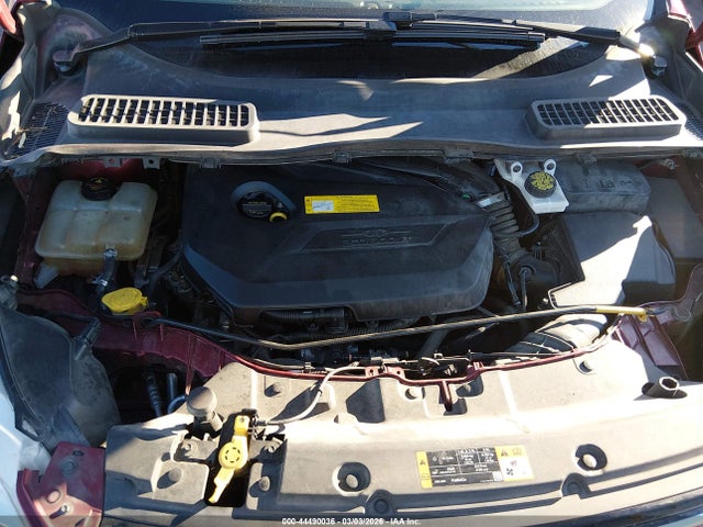 1FMCU0JXXGUB60558 Ford Escape Titanium
