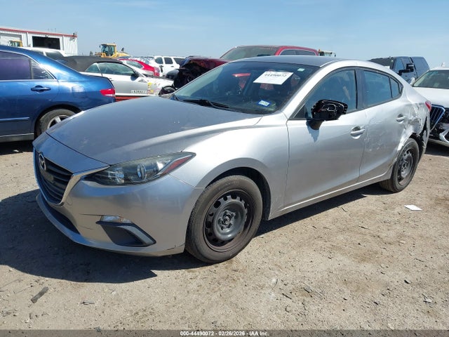 Продажа на аукционе авто 2015 Mazda Mazda3 I Sport, vin: 3MZBM1U7XFM215897, номер лота: 44490072