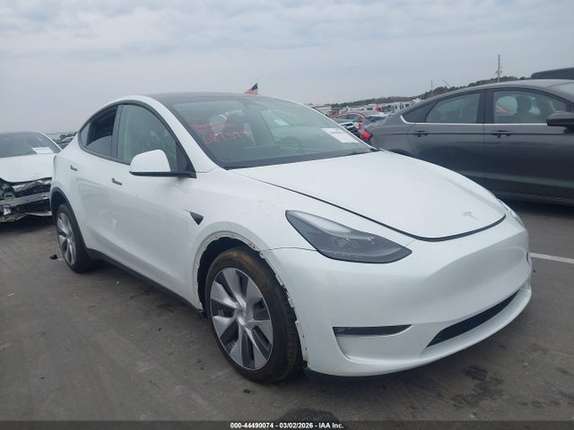 2023 TESLA MODEL Y 7SAYGDEE3PF687399 Photo 0