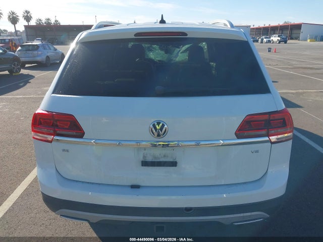 2019 Volkswagen Atlas 3.6l V6 Se მანქანა იყიდება აუქციონზე, vin: 1V2DR2CAXKC532217, აუქციონის ნომერი: 44490096