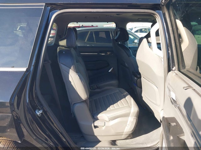 44490125 :رقم المزاد ، 5XYADFS5XSG001206 vin ، 2025 Kia Ev9 Land مزاد بيع