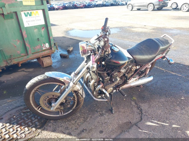 44490127 :رقم المزاد ، JH2PC0903DM010519 vin ، 1983 Honda Cb550 مزاد بيع