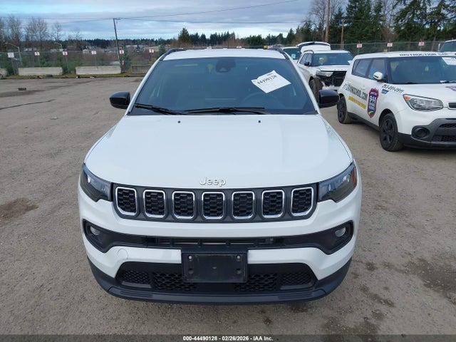 Jeep Compass Latitude 4x4 2024 3C4NJDBN6RT138693 Image 11