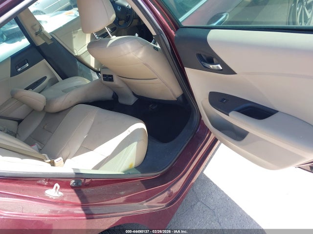1HGCR2F83HA238198 Honda Accord Ex-l