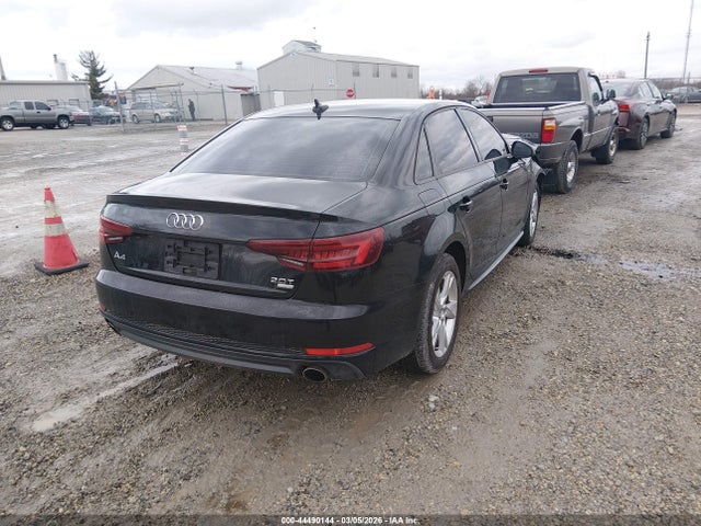 44490144 :رقم المزاد ، WAUKMAF42JA233304 vin ، 2018 Audi A4 2.0t Tech Ultra Premium/2.0t Ultra Premium مزاد بيع