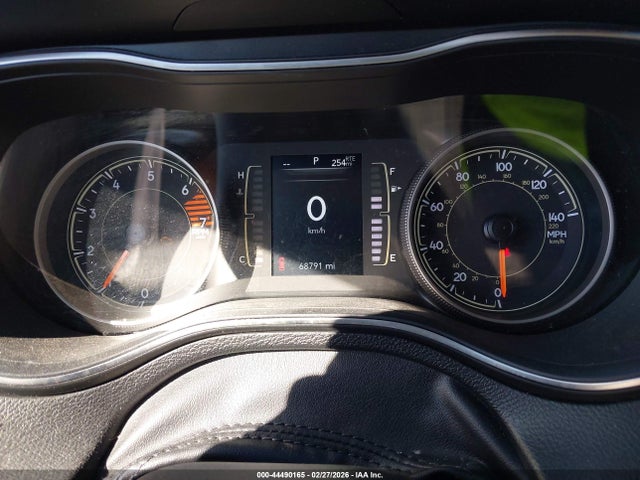 Продаж на аукціоні авто 2019 Jeep Cherokee Latitude Fwd, vin: 1C4PJLCB7KD269425, номер лоту: 44490165