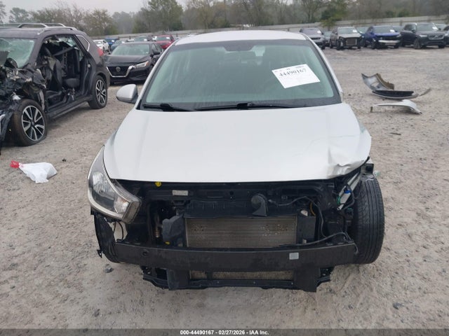 3KPA24AB0KE242643 KIA RIO S