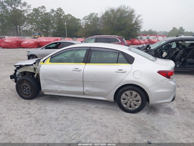 3KPA24AB0KE242643 KIA RIO S