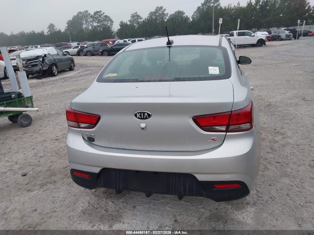 3KPA24AB0KE242643 KIA RIO S