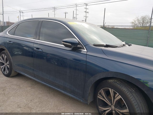 2020 Volkswagen Passat 2.0t Sel მანქანა იყიდება აუქციონზე, vin: 1VWCA7A38LC027121, აუქციონის ნომერი: 44490172