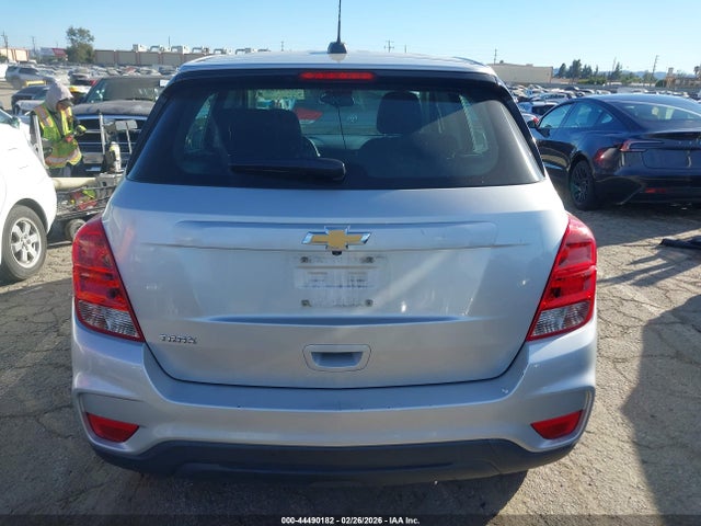 KL7CJKSB3LB039160 Chevrolet Trax Fwd Ls