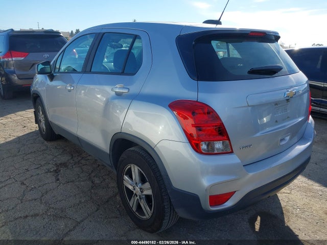 KL7CJKSB3LB039160 Chevrolet Trax Fwd Ls