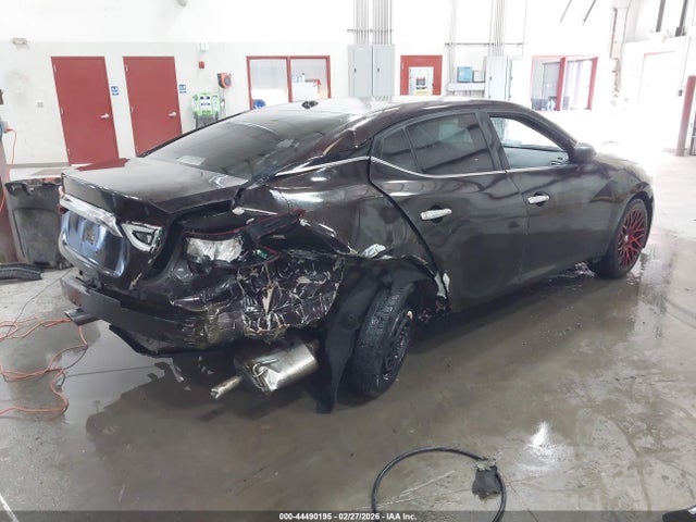 44490195 :رقم المزاد ، 1N4AA6AP3HC360220 vin ، 2017 Nissan Maxima 3.5 Platinum/3.5 S/3.5 Sl/3.5 Sr/3.5 Sv مزاد بيع