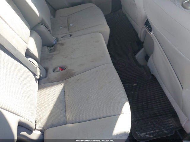 5TDZARFH4HS024770 Toyota Highlander Le