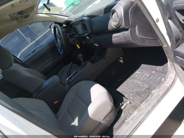 5TFRX5GN1GX059674 Toyota Tacoma Sr