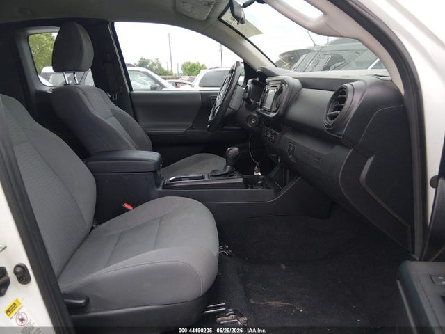 Продажа на аукционе авто 2017 Toyota Tacoma Sr, vin: 5TFRX5GN0HX088200, номер лота: 44490205