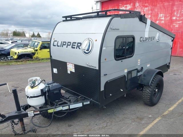 5ZT1CPAC9N5021306 Coachmen Clipper Ex
