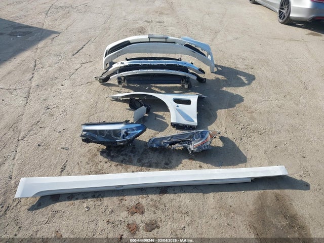 WBAJA9C51KB392925 BMW 530e Iperformance