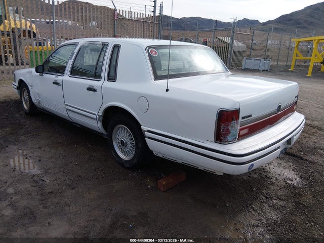 1993 LINCOLN TOWN CAR 1LNLM81WXPY753500 Photo 2
