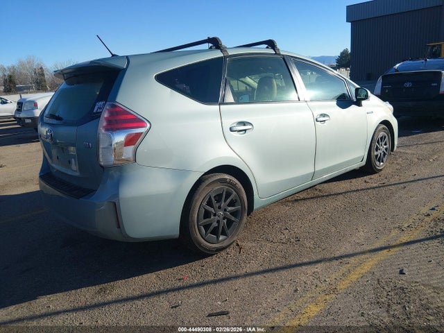 JTDZN3EUXGJ043626 Toyota Prius V Two