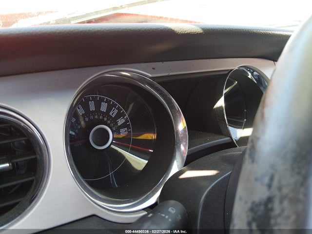 1ZVBP8AM8E5257709 Ford Mustang V6 Premium