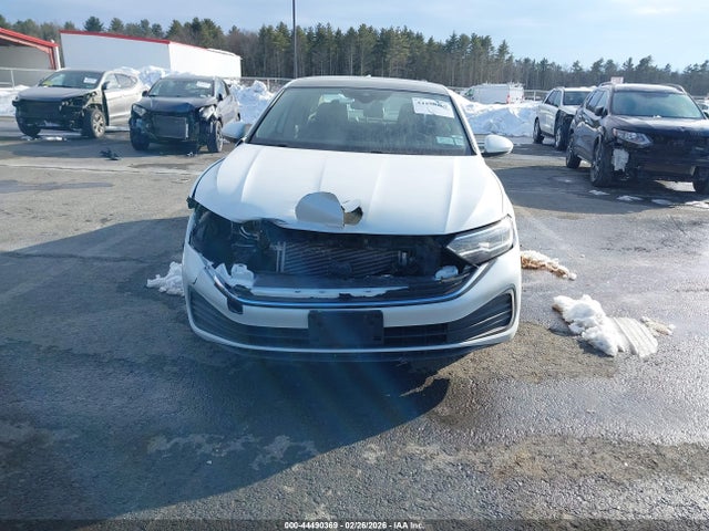 Продажа на аукционе авто 2024 Volkswagen Jetta 1.5t Se, vin: 3VW7M7BU1RM086101, номер лота: 44490369