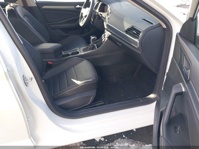 Продажа на аукционе авто 2024 Volkswagen Jetta 1.5t Se, vin: 3VW7M7BU1RM086101, номер лота: 44490369