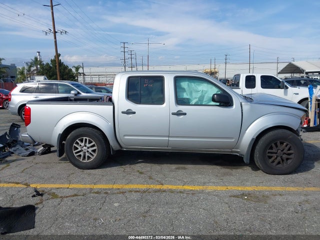 1N6AD0ER3HN738967 Nissan Frontier Sv