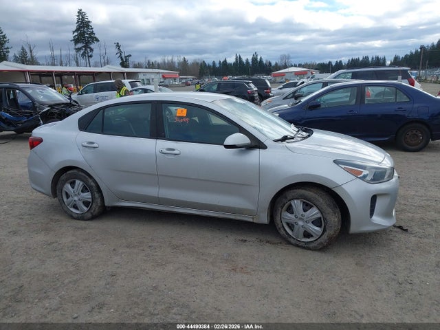 3KPA24AB3KE220796 KIA RIO LX