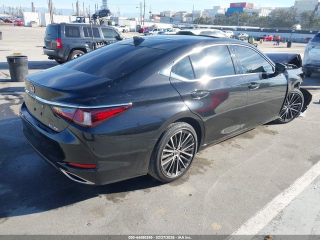 58ADZ1B12SU208545 Lexus ES 350