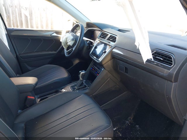 Продажа на аукционе авто 2023 Volkswagen Tiguan 2.0t Se, vin: 3VVNB7AX3PM122185, номер лота: 44490430