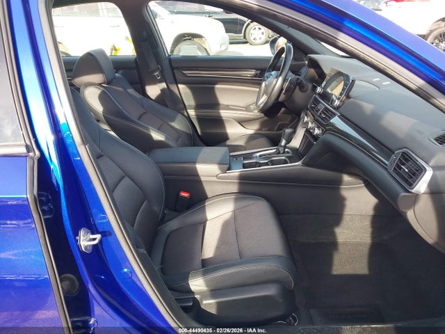 1HGCV1F37KA100116 Honda Accord Sport