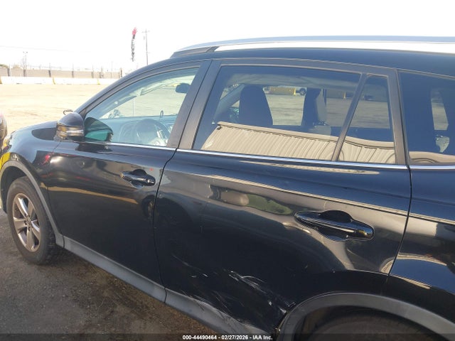 Toyota Rav4 Xle 2015 2T3RFREV8FW273755 Image 14